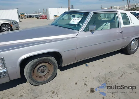 1977 Cadillac Deville z USA, uszkodzony, nr VIN 00006D47S7E651406